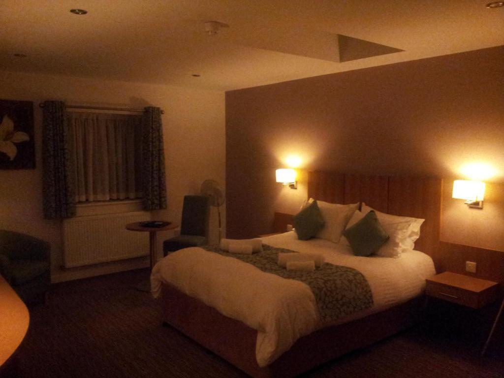 Deangate Motel Lydney Zimmer foto