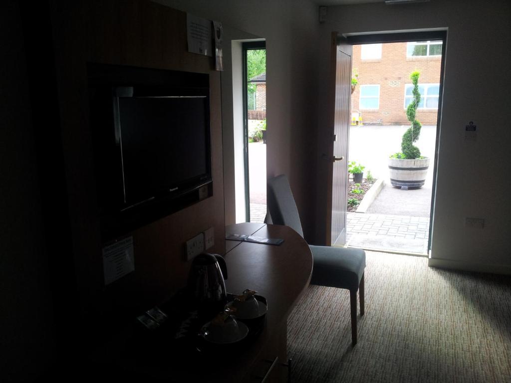 Deangate Motel Lydney Exterior foto